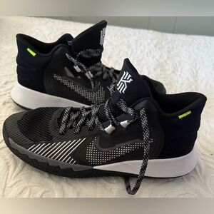 Nike Black and White Athletic Shoes